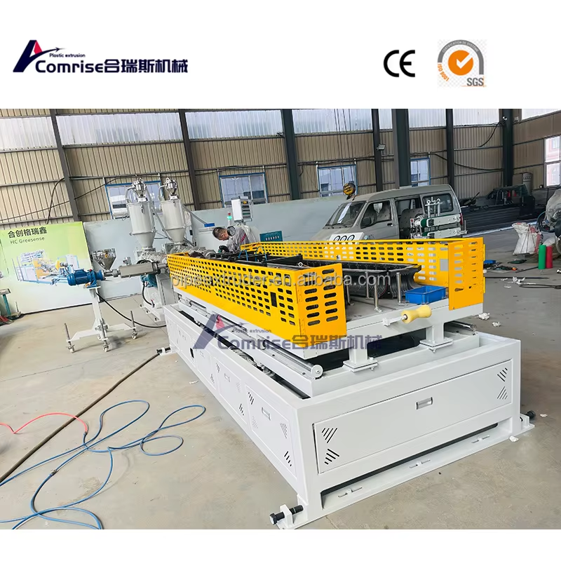 Ligne de production d'extrusion de tuyaux ondulé à double paroi