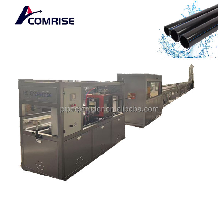 Machine à tuyaux en plastique